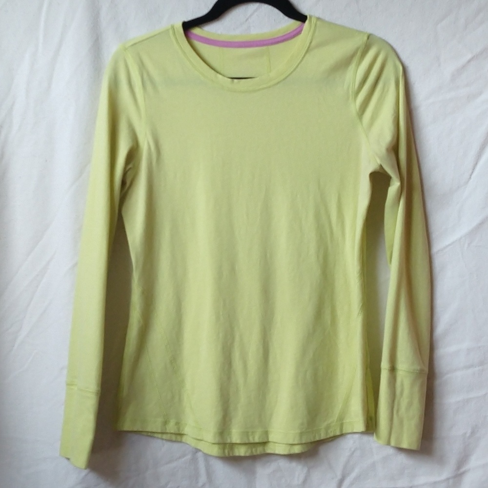Women's Tek Gear Medium Yellow Long sleeve tee